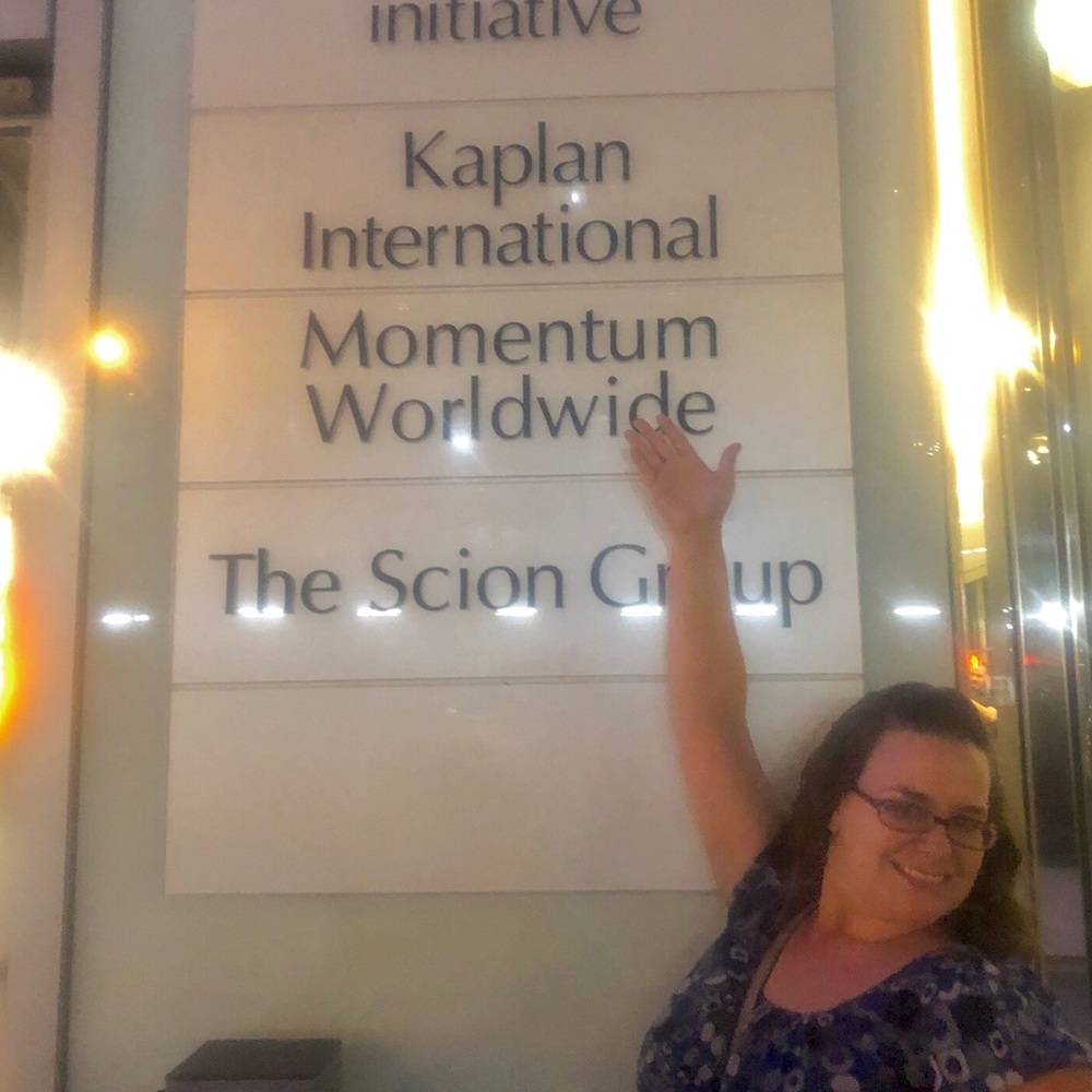 Meet your Posher, Megan